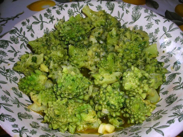 Romanesco salat